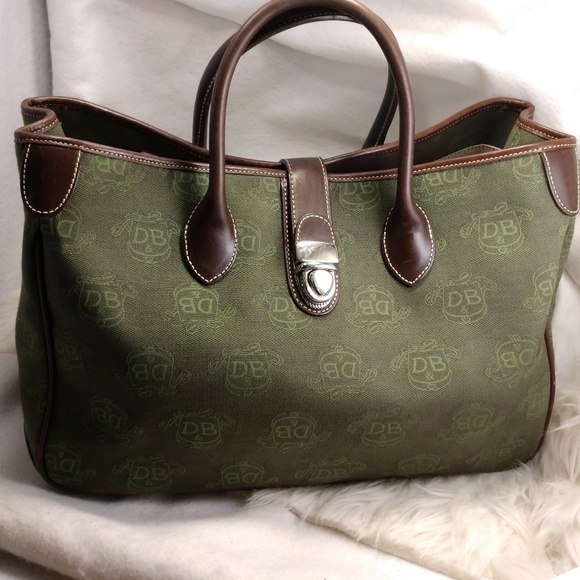 Dooney & Bourke Handbags - Extra large green Dooney & Bourke Purse Handbag